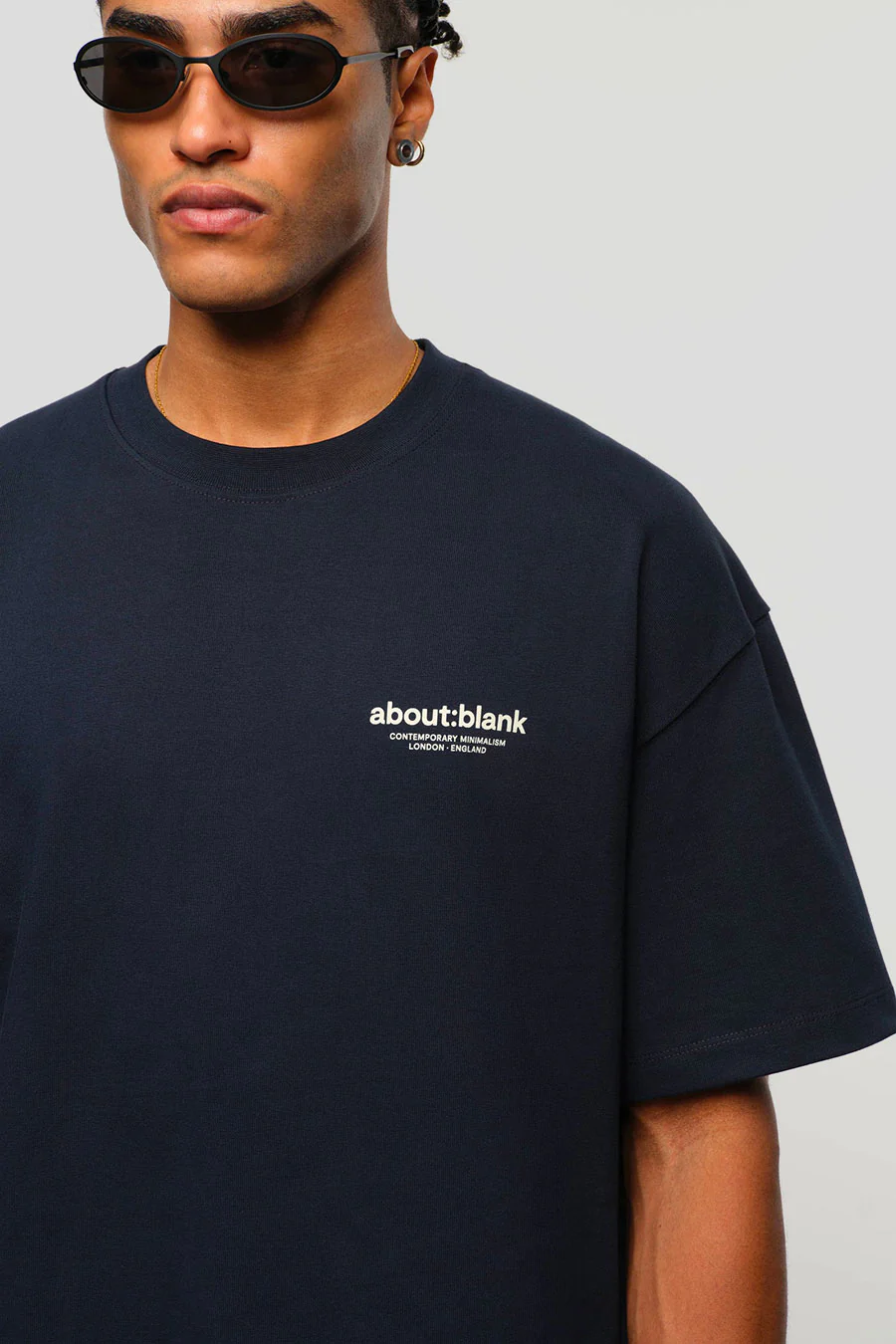 T-SHIRT EMBLEM BLEU MARINE - Image 2