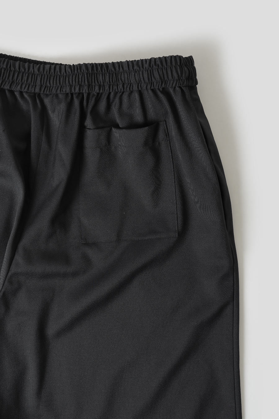 PANTALON EN LAINE NOIR - Image 4