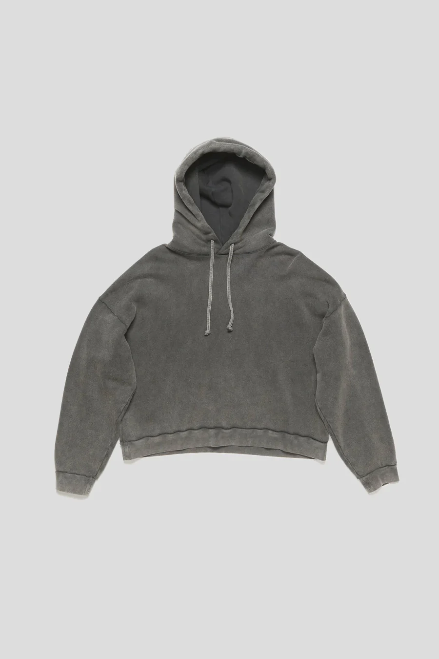 HOODIE LOGO PATCH NOIR DÉLAVÉ