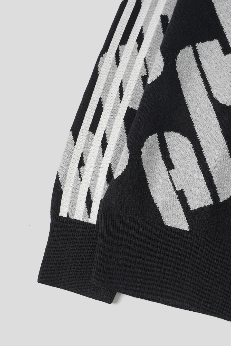 POLO ADICOLOR BLOKECORE NOIR ET GRIS - Image 4