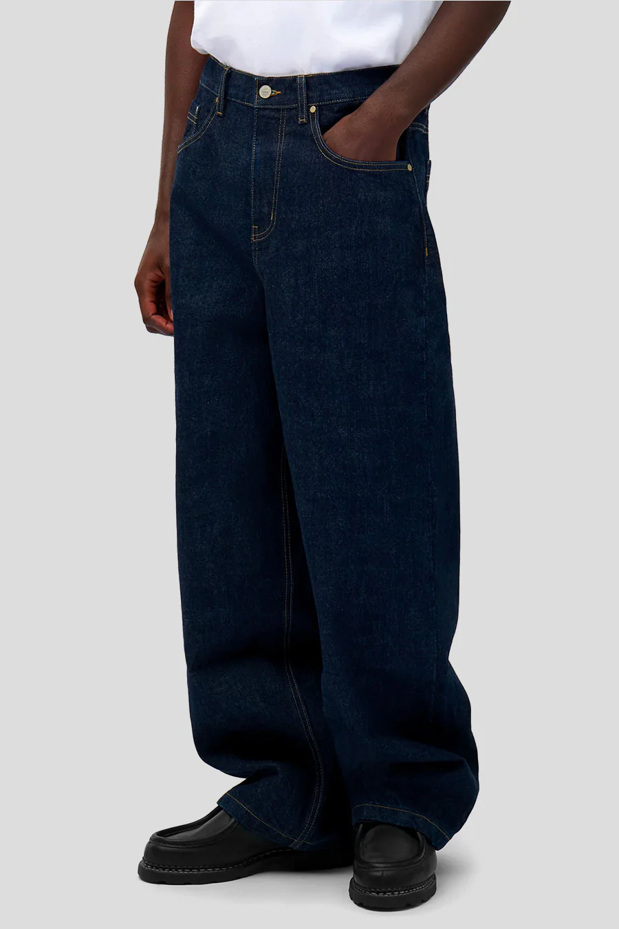 PANTALON EN DENIM BLEU FONCÉ