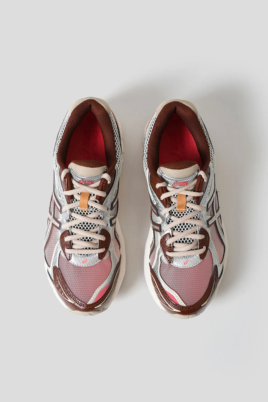 SNEAKERS GT-2160 X ABOVE THE CLOUDS CREAM ET CHOCOLATE BROWN - Image 6