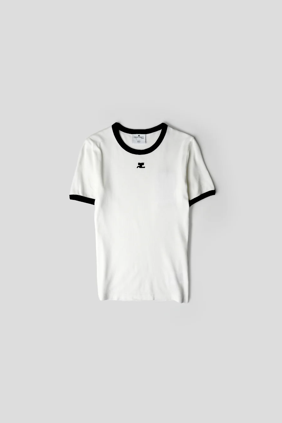T-SHIRT CONTRASTE BLANC ET NOIR