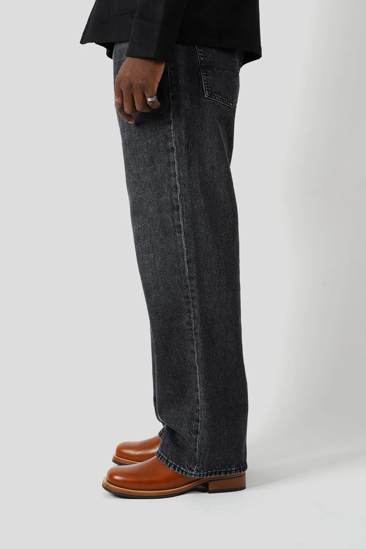 JEAN THIRD CUT SUPERGREY WASH - Image 2
