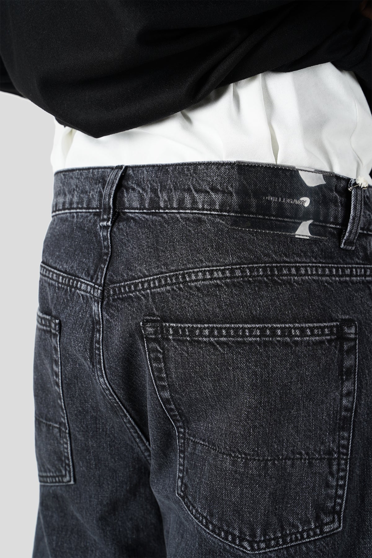 JEAN THIRD CUT SUPERGREY WASH - Image 4
