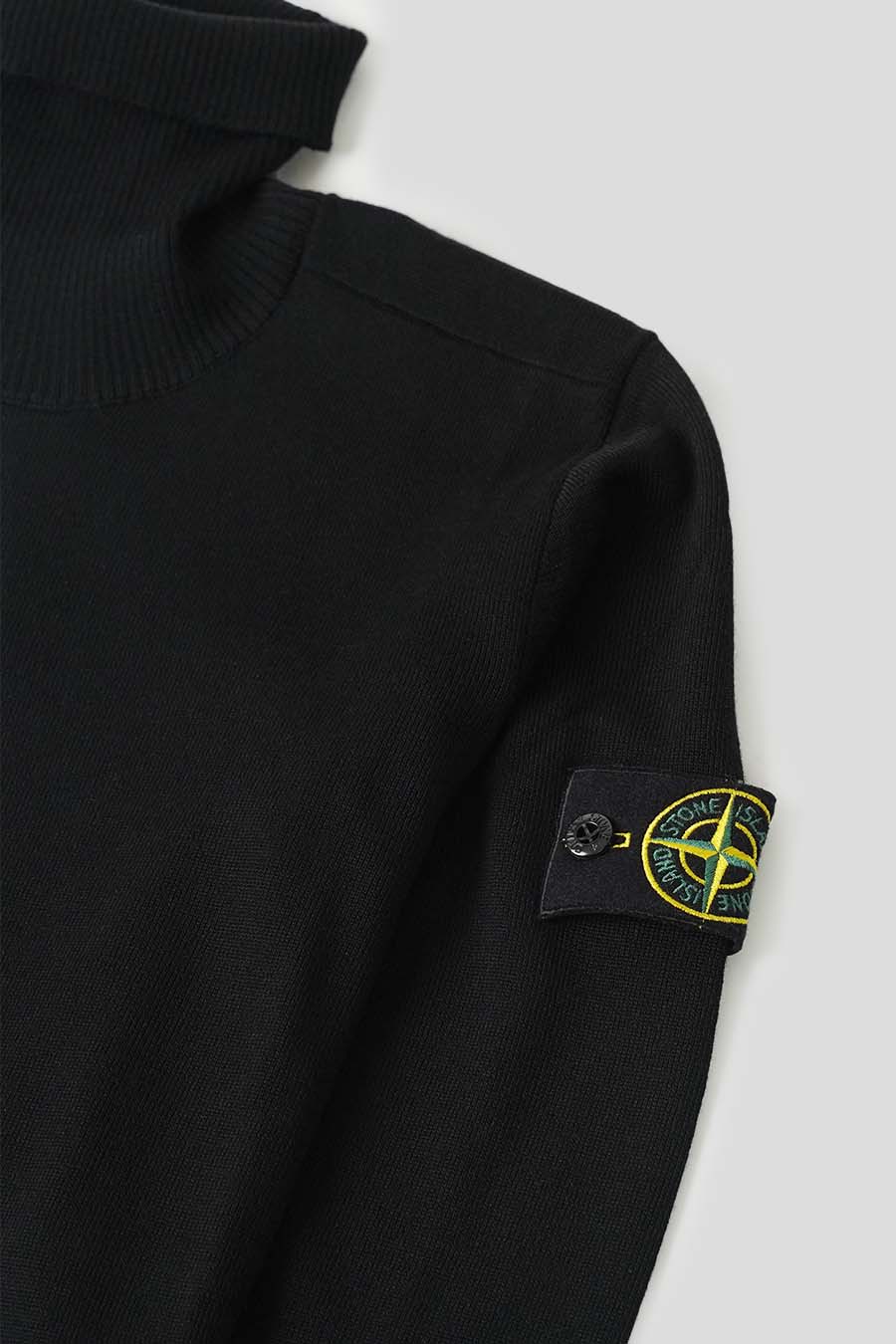 PULL À COL ROULÉ NOIR - Image 2